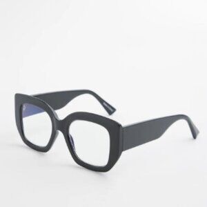 Chico's Thick Square Readers +2.00 With Origami Case